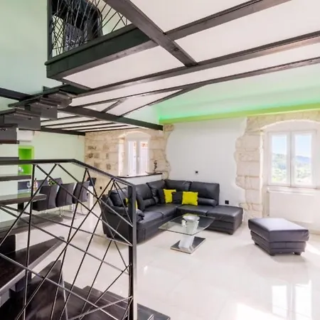 Villa Villa David Brač Island Nerezisca
